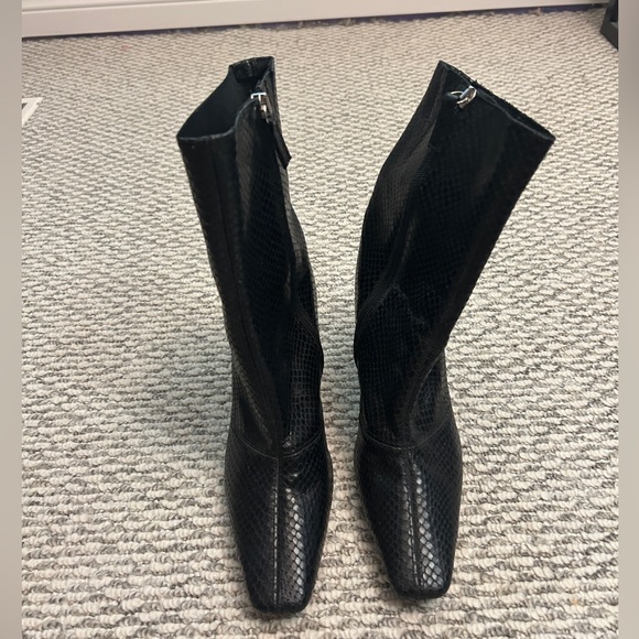 TOPSHOP SNAKE LEATHER BOOTS - Picture 4 of 5